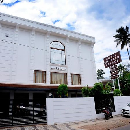 Hotel Emerald Palace Kottiyam 외부 사진